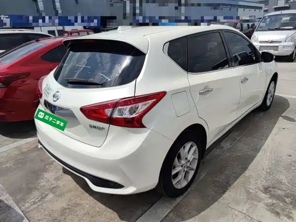 Nissan Tiida 2020