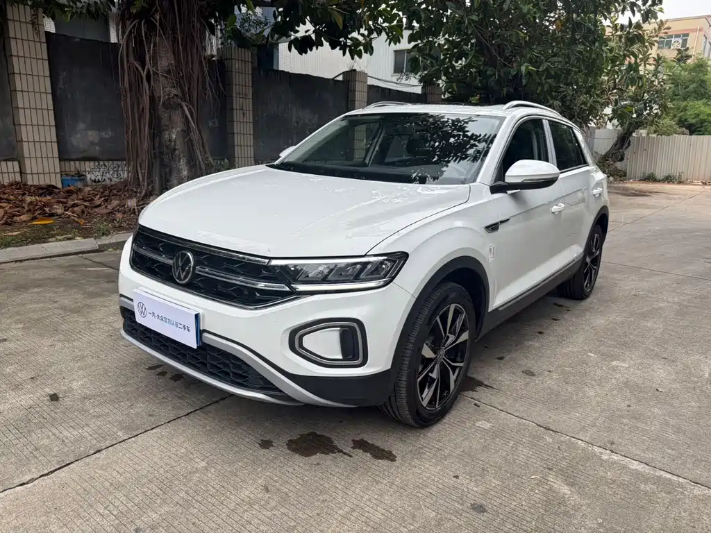 Volkswagen T-Roc 2025