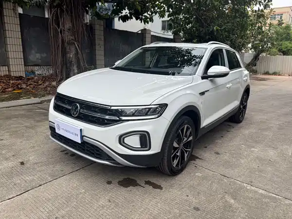 Volkswagen T-Roc 2025