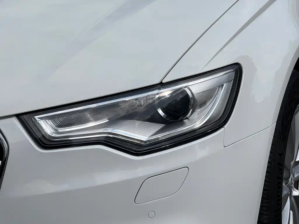 Audi A6L 2014 — фото 4
