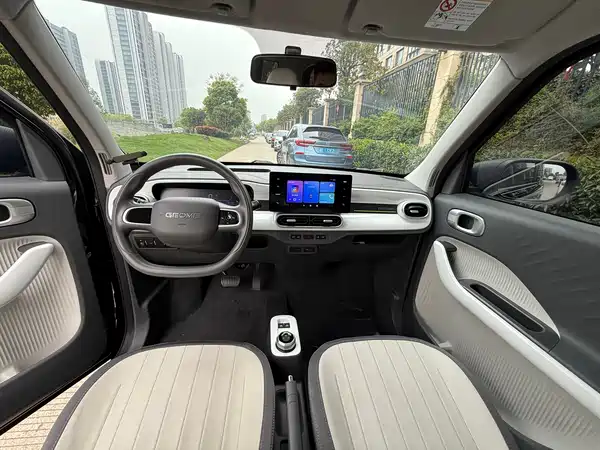 Geely Galaxy Panda 2025