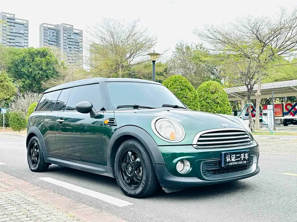 MINI Clubman 2010