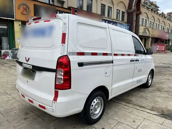Wuling Hongguang V 2022