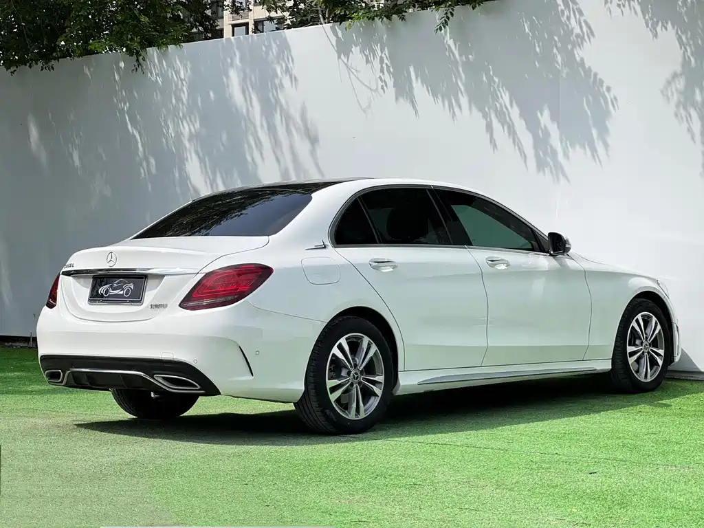 Mercedes-Benz C-Class 2021 — фото 4
