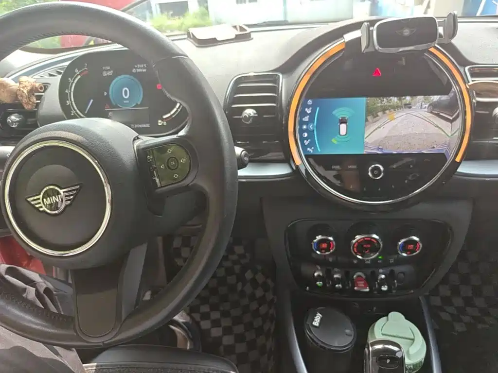 MINI Clubman 2021 — фото 10