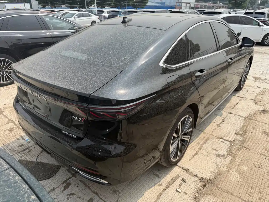 Chery Arrizo 8 PRO 2025 — фото 16