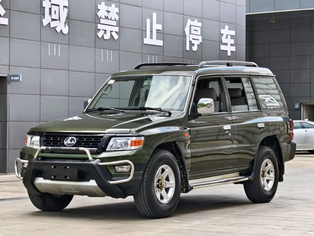 Leopaard Q6 2018