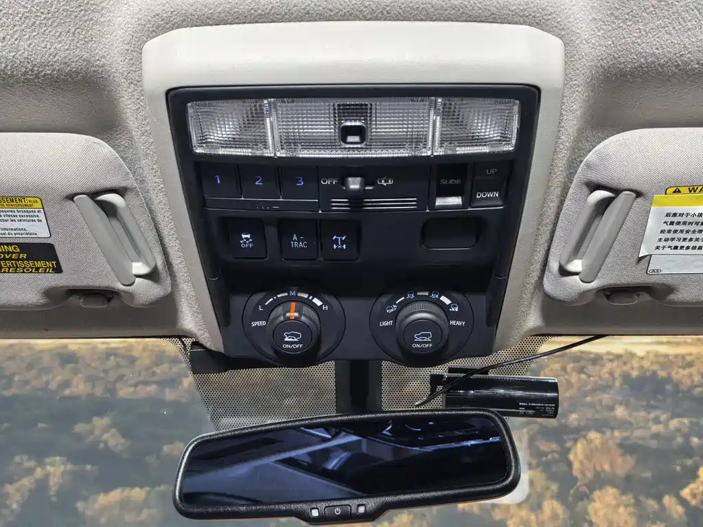 Toyota Prado 2019 — фото 16