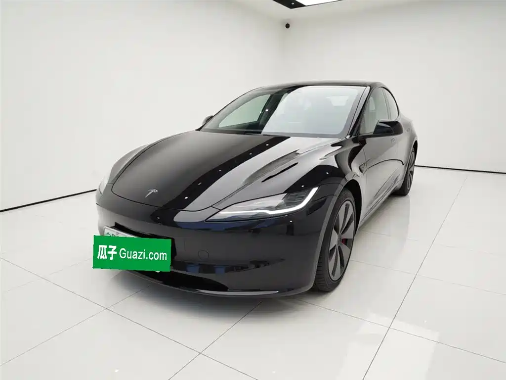 Tesla Model 3 2026