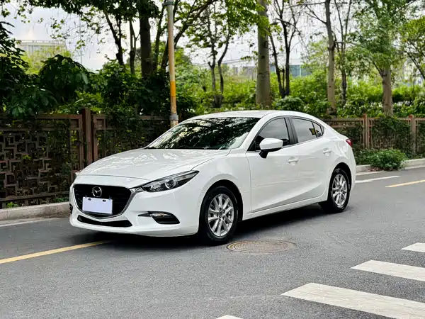 Mazda 3 Axela 2017