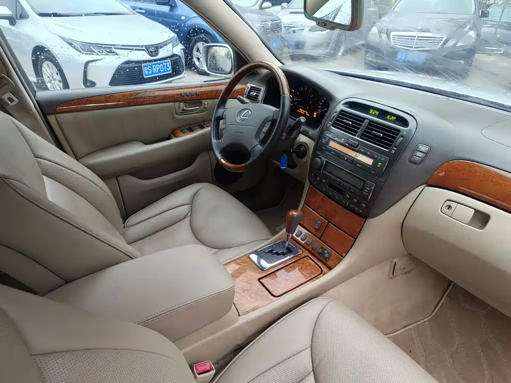 Lexus LS 2005 — фото 17
