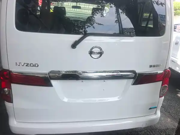 Nissan NV200 2014
