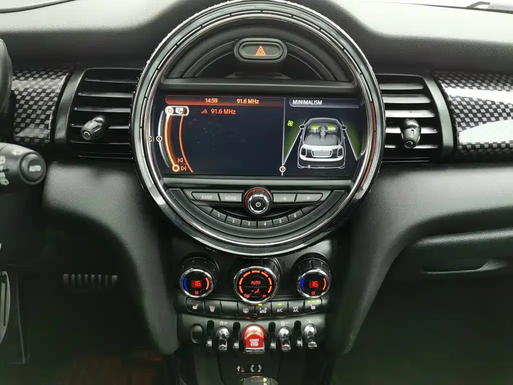 MINI JCW 2015 — фото 12