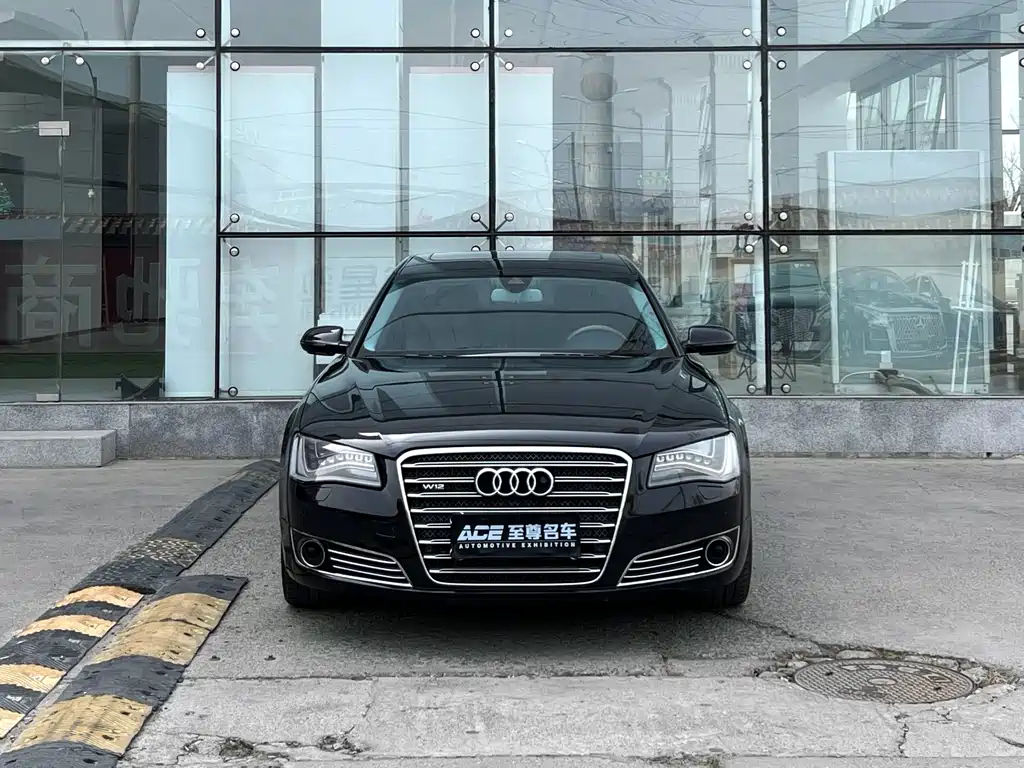 Audi A8 2012