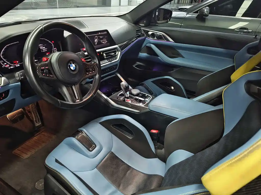 BMW M4 2021 — фото 4