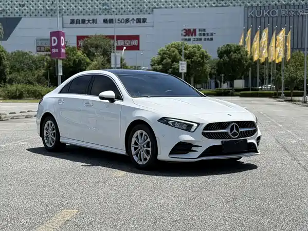 Mercedes-Benz A-Class 2023
