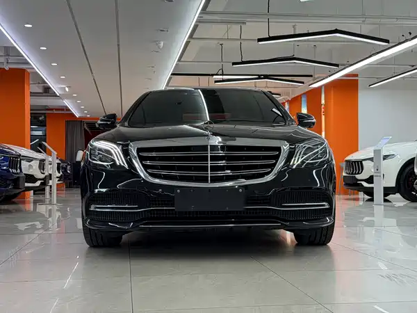 Mercedes-Benz S-Class 2020