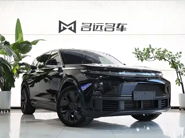 Li Auto L7 2025