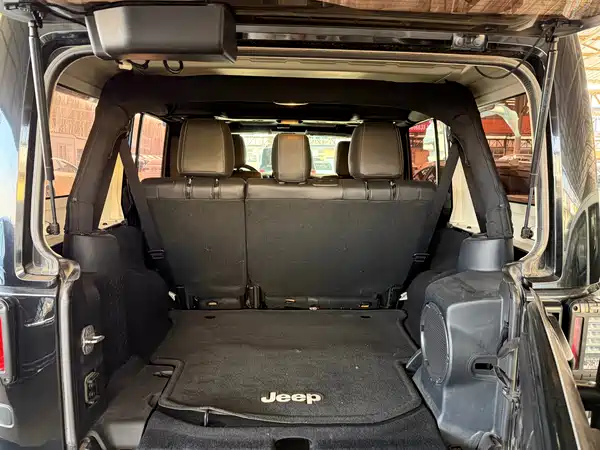 Jeep Wrangler 2011