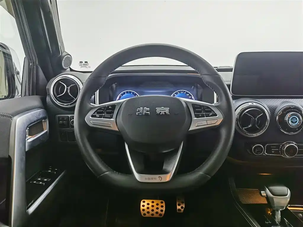 Beijing Off-Road BJ40 2024 — фото 11