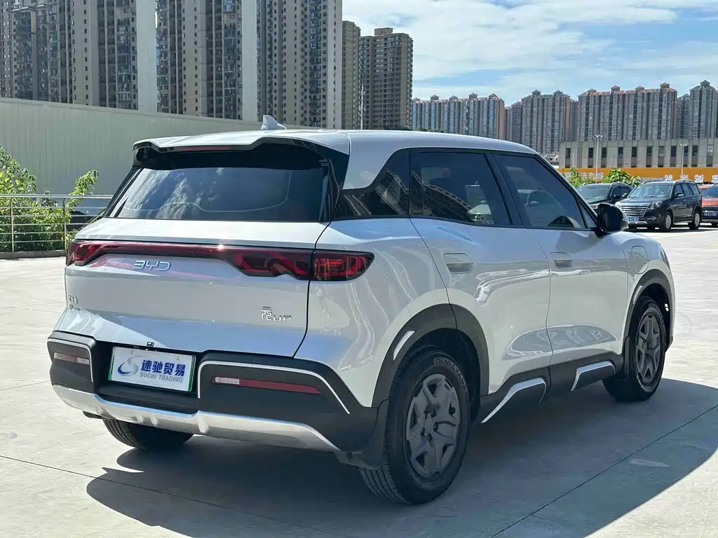 BYD Yuan UP 2025