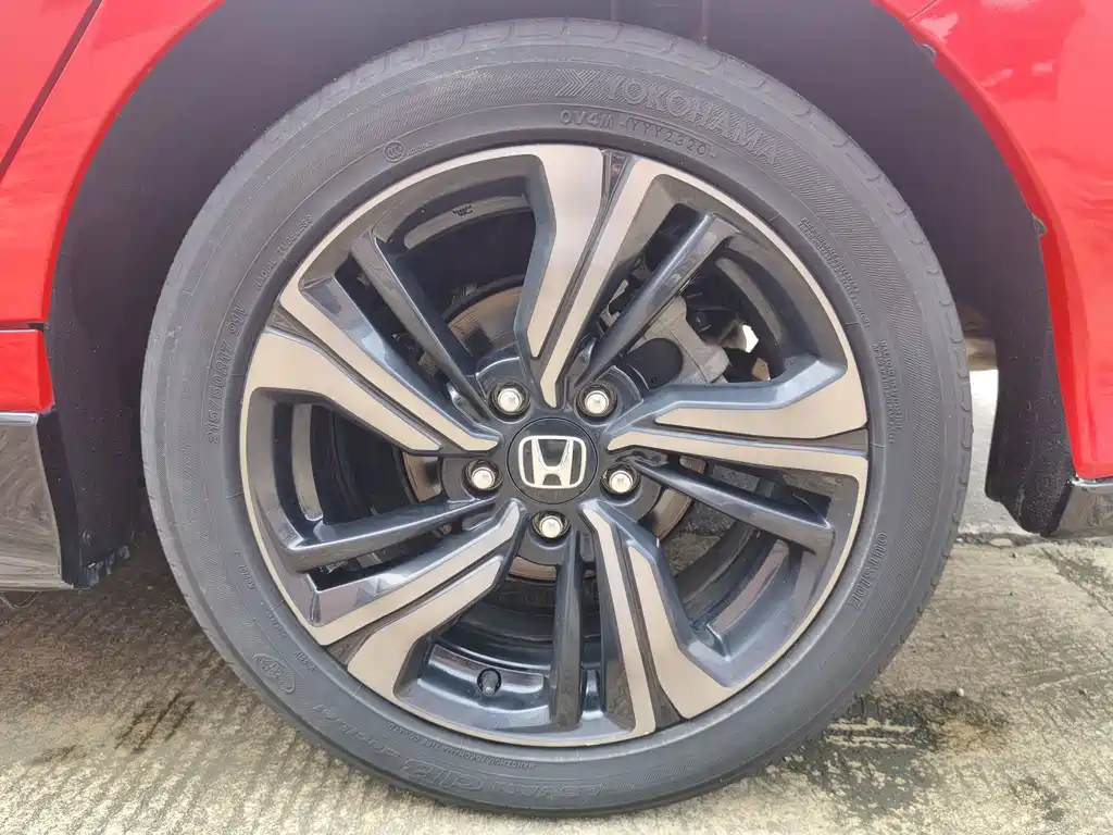 Honda Civic 2020 — фото 19