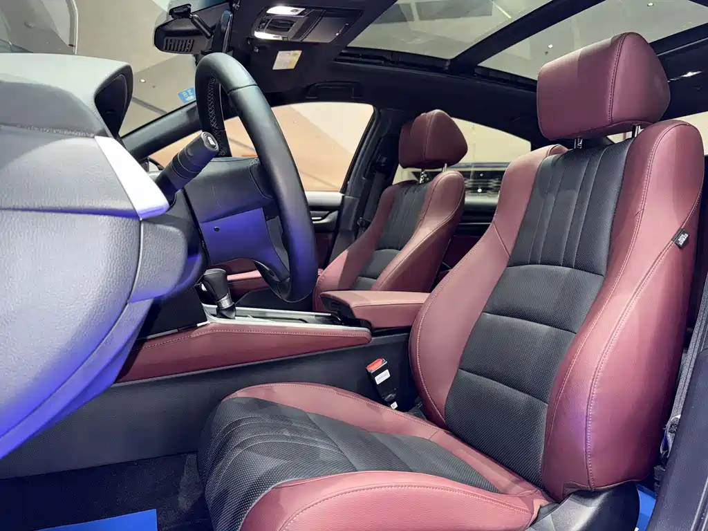 Honda Inspire 2023 — фото 20
