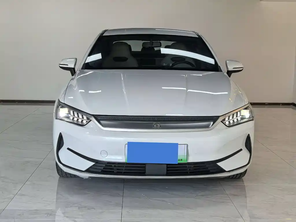 BYD Qin PLUS 2023 — фото 2