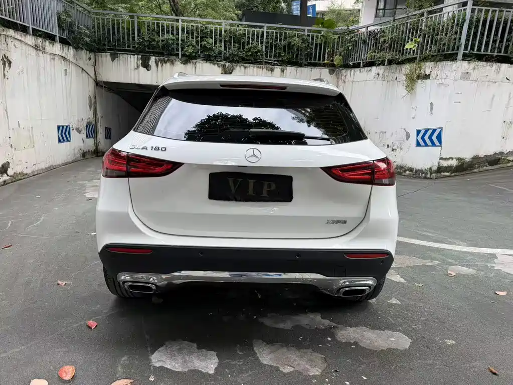 Mercedes-Benz GLA 2021 — фото 12
