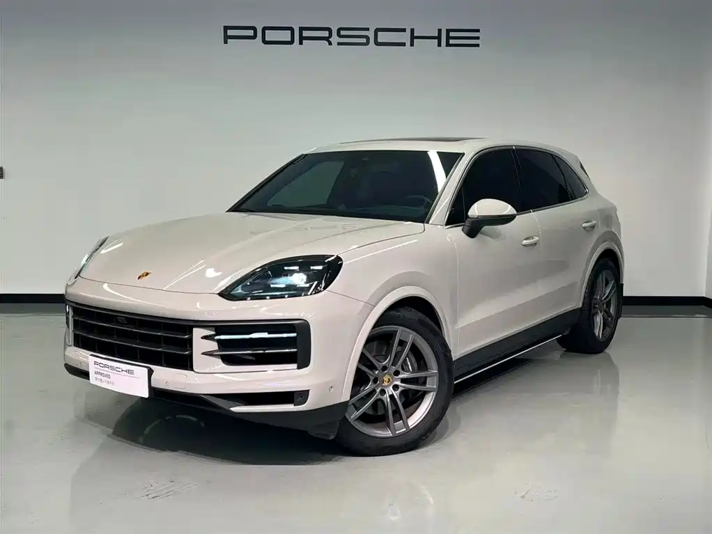 Porsche Cayenne 2024 — фото 1