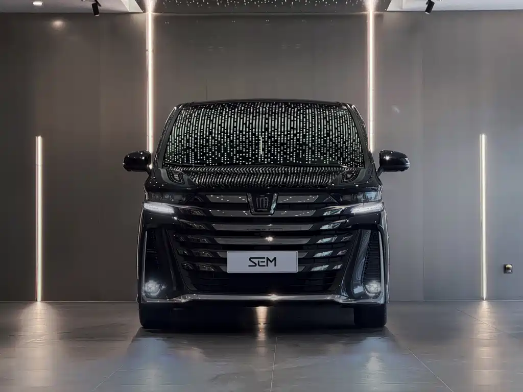 Toyota Vellfire 2024 — фото 2