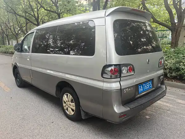 Dongfeng Lingzhi 2016