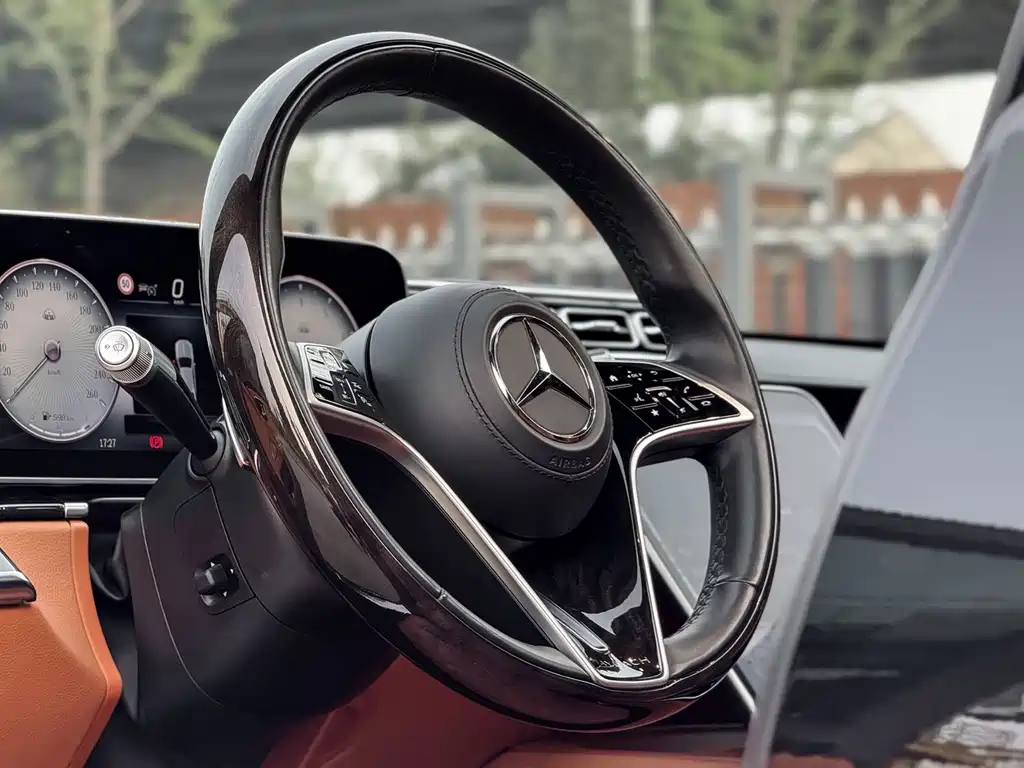 Mercedes-Benz S-Class 2023 — фото 11