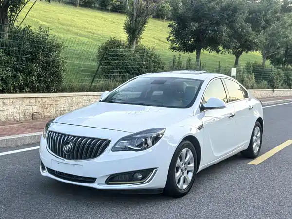 Buick Regal 2015
