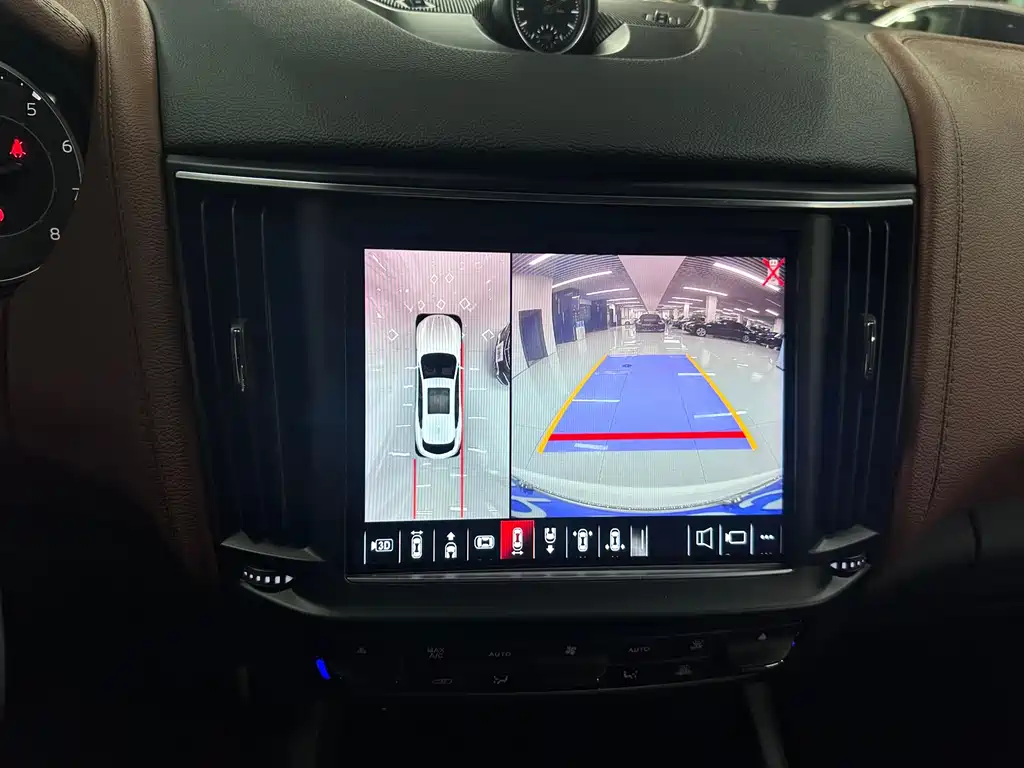 Maserati Levante 2021 — фото 9