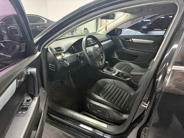 Volkswagen Magotan 2016