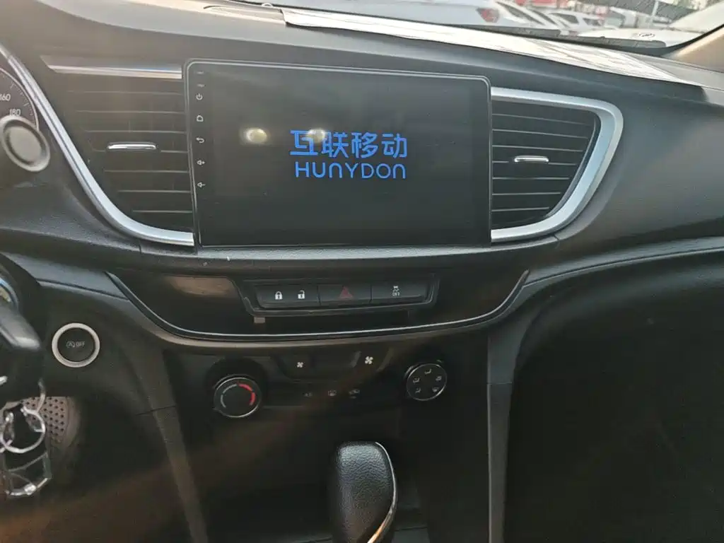 Buick Excelle GT 2018 — фото 13
