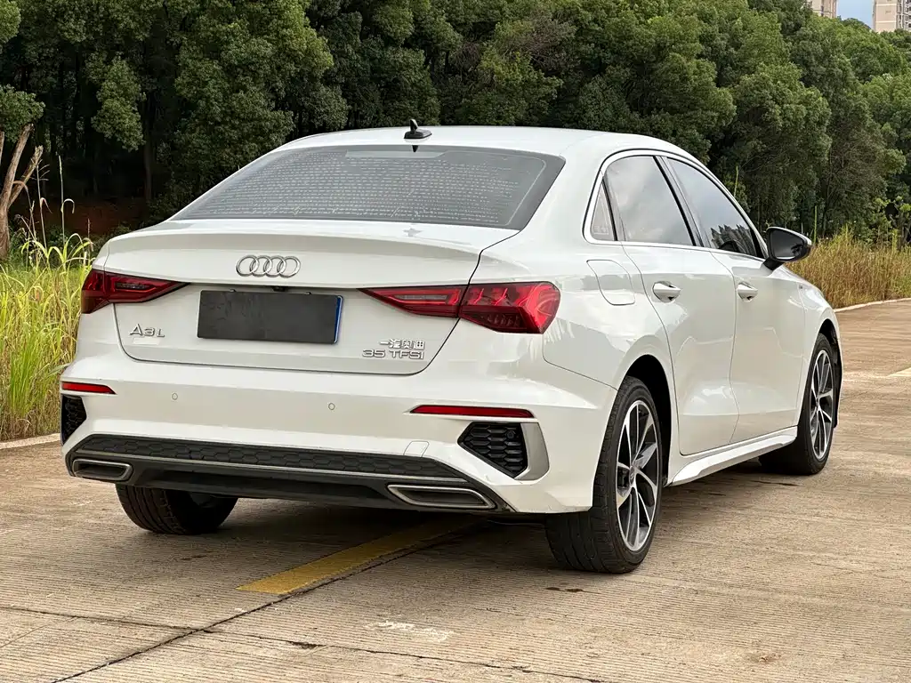 Audi A3 2022 — фото 14
