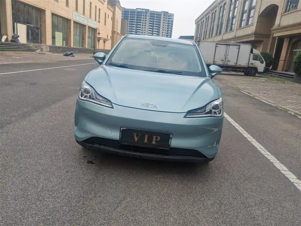 Neta V 2021