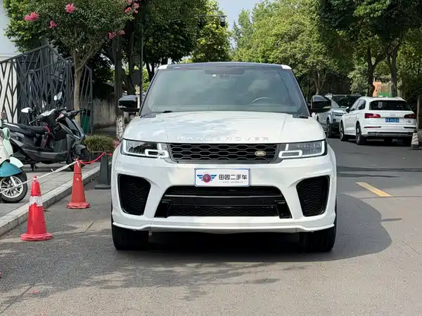 Land Rover Range Rover Sport 2013