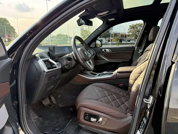 BMW X5 2024