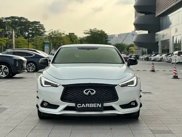 Infiniti Q60 2017