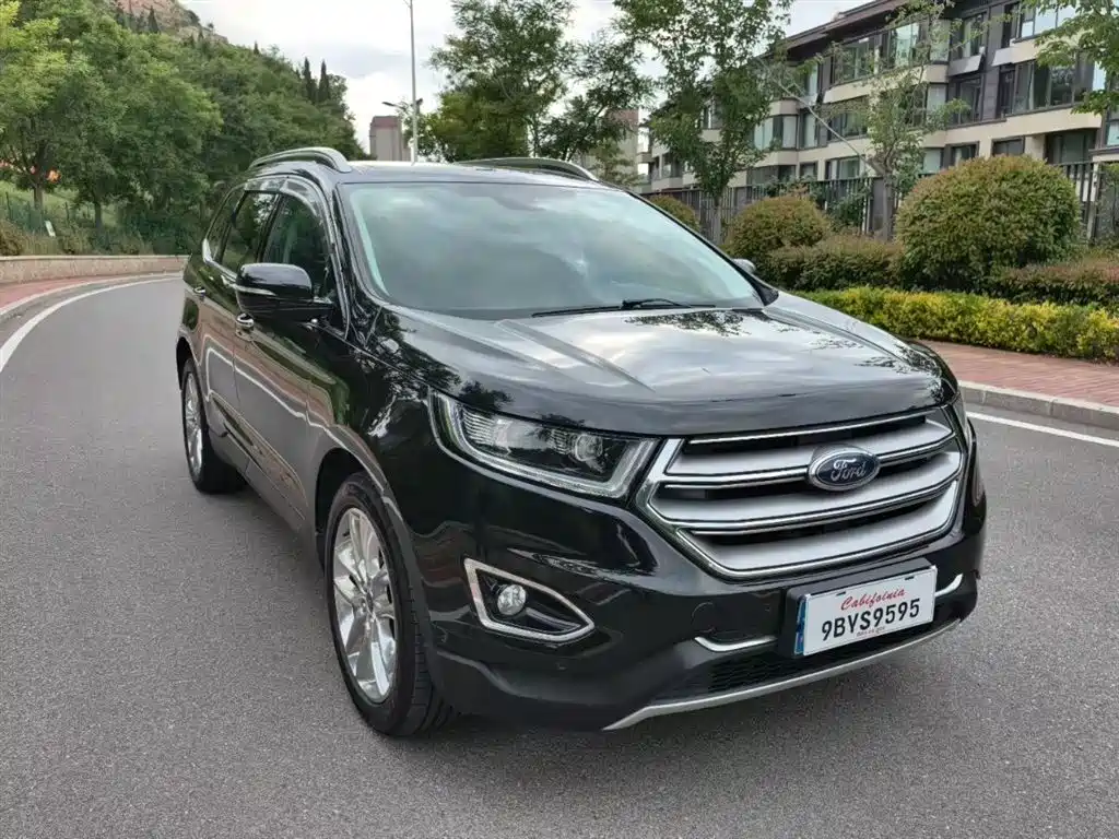 Ford Edge 2016 — фото 3
