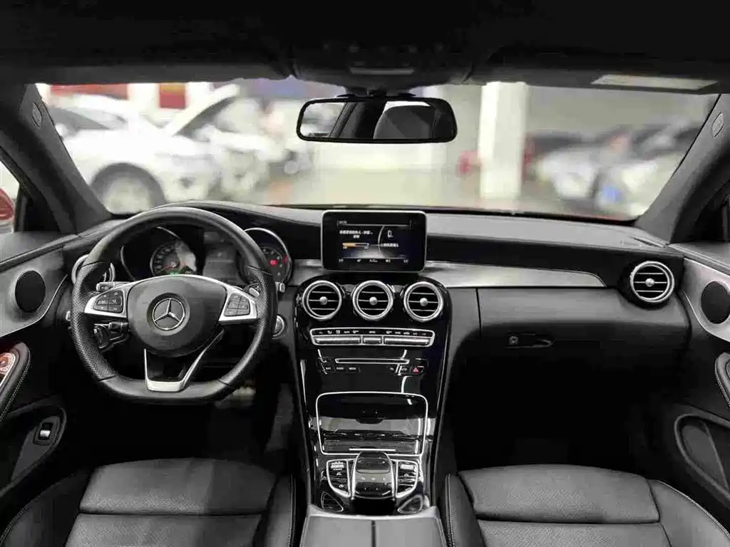 Mercedes-Benz C-Class 2018