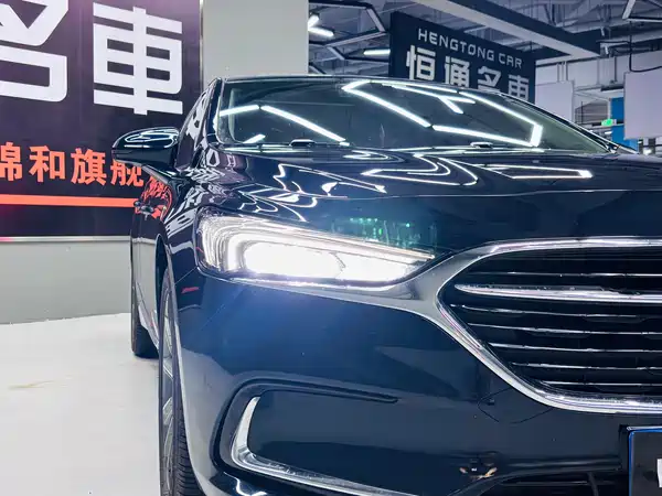 Buick LaCrosse 2021