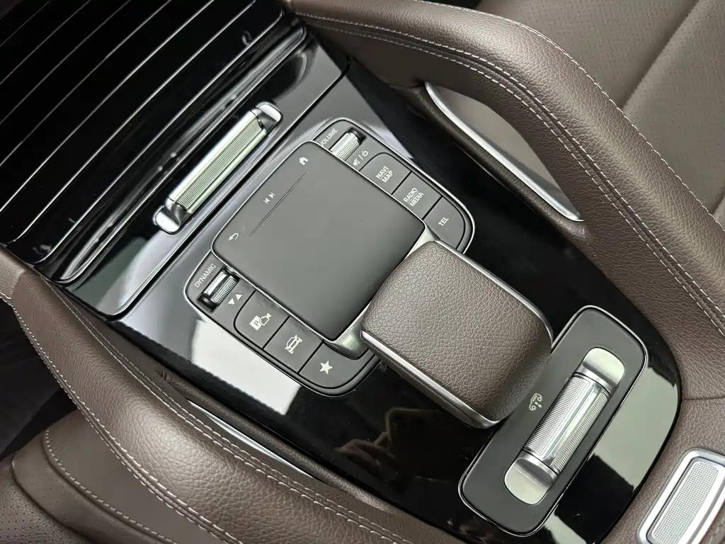 Mercedes-Benz GLE 2021 — фото 26