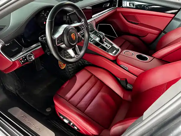 Porsche Panamera 2019
