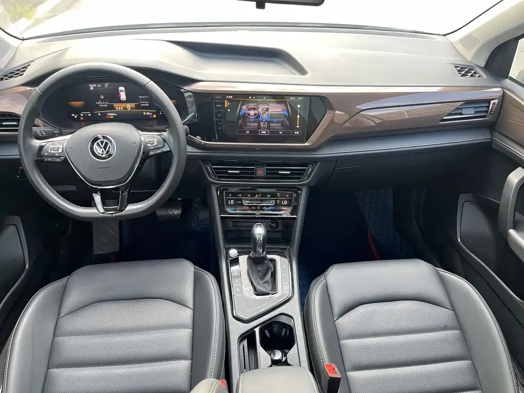 Volkswagen Tharu 2022