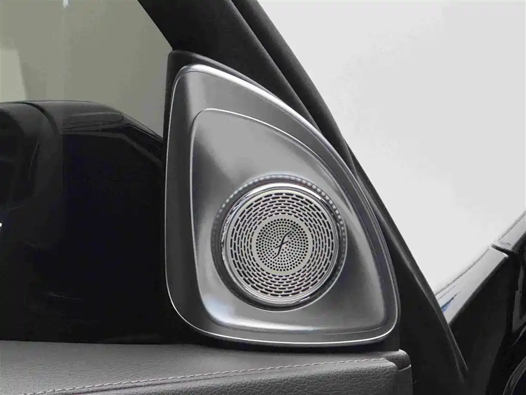 Mercedes-Benz GLC 2021 — фото 16