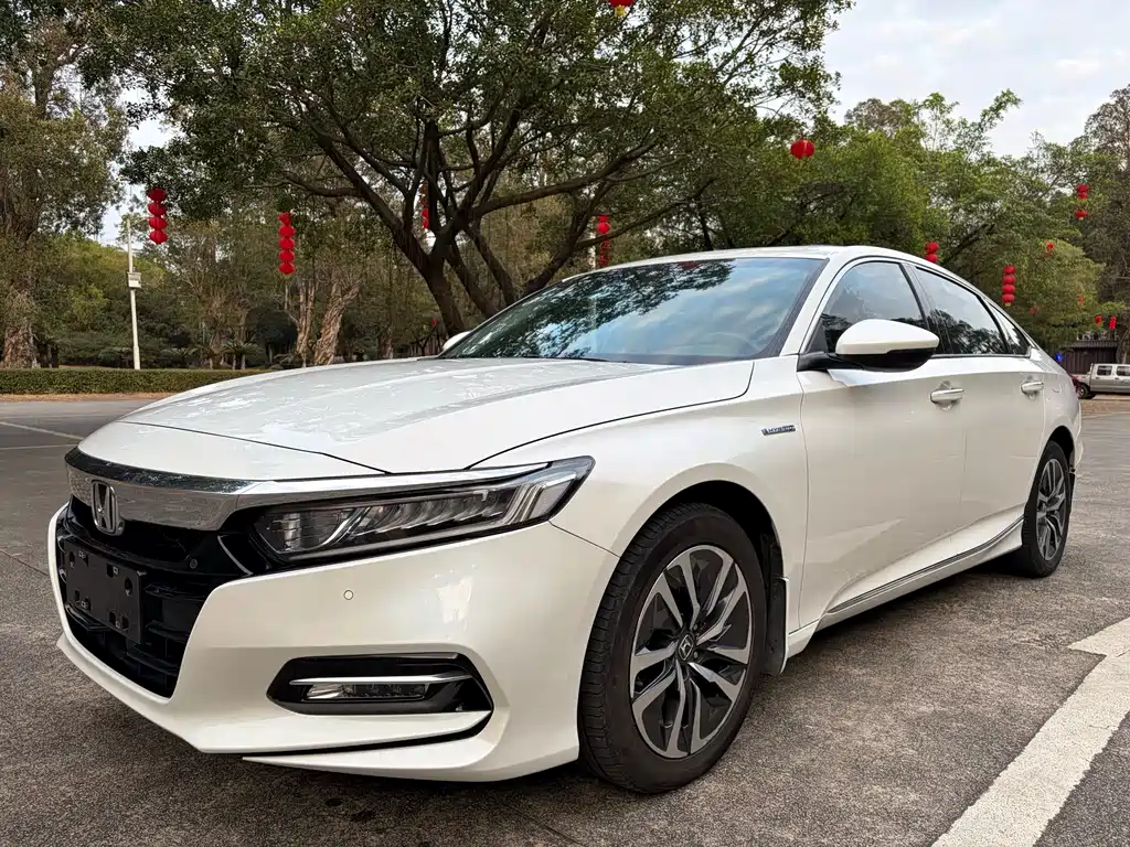 Honda Accord 2021 — фото 1